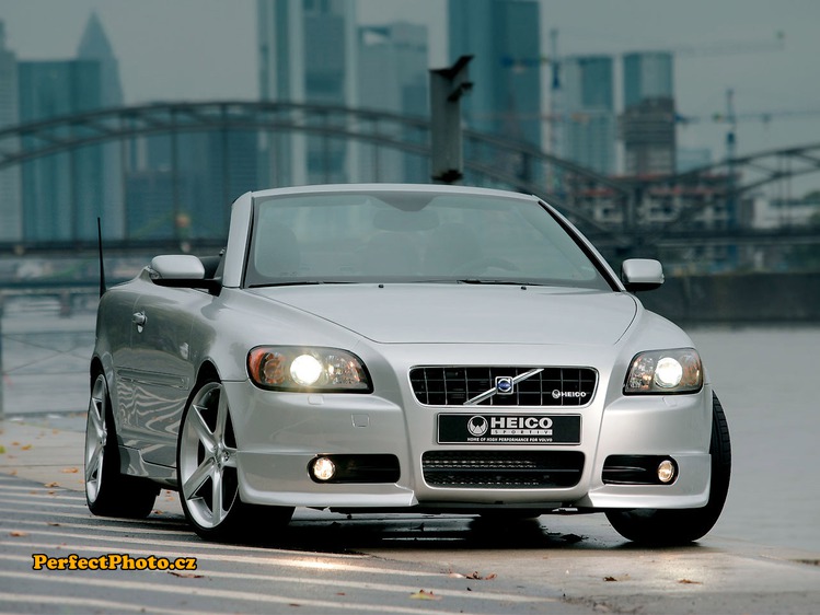 2005_Volvo_C70_by_Heico_Sportiv_002_8596_PerfectPhoto.cz_2014-11-16 20-46-18.jpg