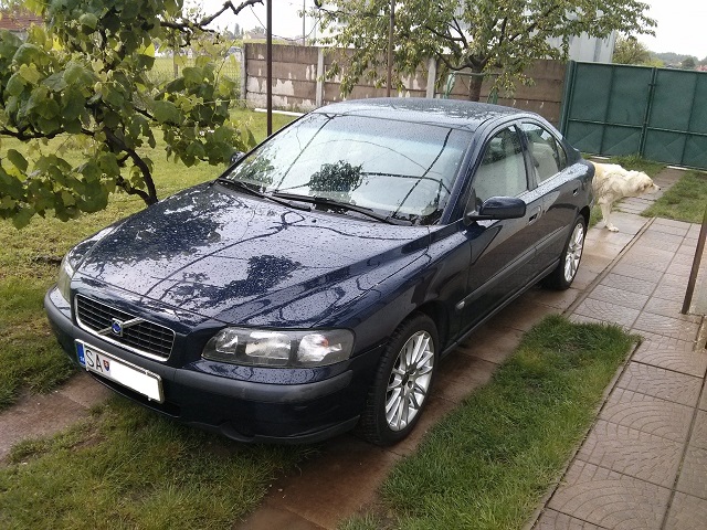 volvo4.jpg